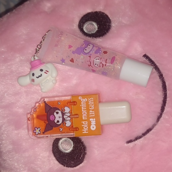 Kuromi Lipgloss - Picture 1 of 4